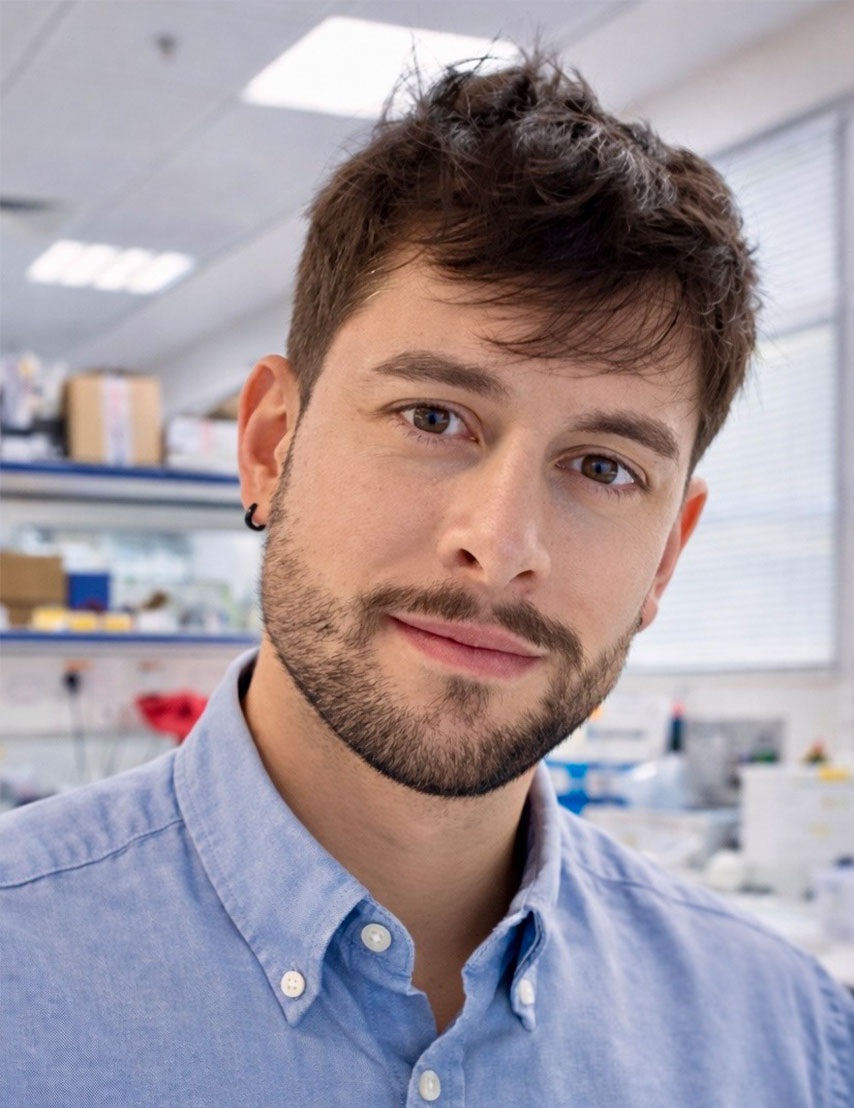 Lorenzo Martello pursued his Master's degree in Chemistry at University of Trieste (Italy), focusing on environmental analysis. He later worked as Early Stage Researcher within the Marie Skłodowska-Curie Actions at Aristotle University of Thessaloniki (Greece), applying advanced mass spectrometry techniques to detect contaminants in food and environmental matrices. He is currently a PhD candidate at Ben-Gurion University (Be’er Sheva, Israel) investigating the presence of emerging contaminants in benthic foraminifera.
